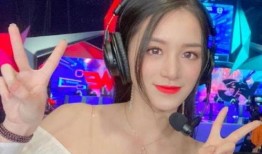 lpl女解说吃瓜,揭秘电竞圈幕后风云