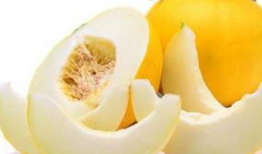 吃伊丽莎白瓜的好处,夏日消暑佳品，健康益处多端