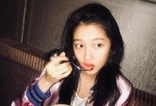 朋友吃瓜情侣照片,揭秘朋友眼中的情侣甜蜜瞬间照片