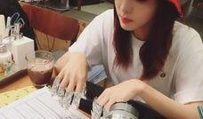 中国女团吃瓜群众,吃瓜群众眼中的青春偶像养成记