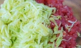 白瓜猪肉馅怎么吃,白瓜猪肉馅的多彩吃法探索