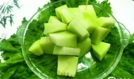 剥皮吃的蜜瓜,剥皮即食，尽享清凉甜蜜时光