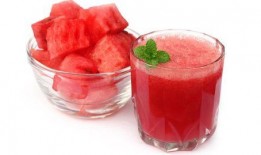 刺梨吃瓜西瓜冰茶,夏日消暑新宠，多重口感尽享清凉